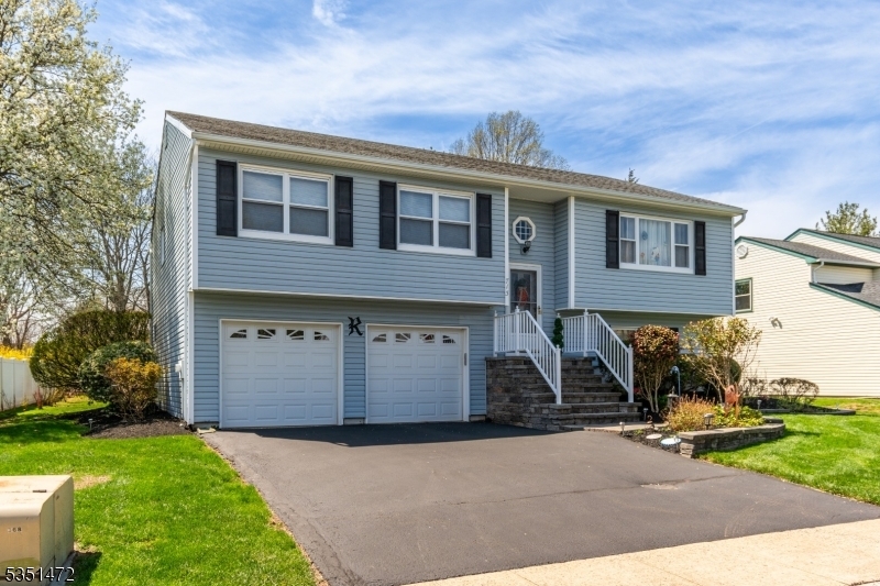 713 Decamp Dr  Hillsborough Twp. NJ 08844 photo
