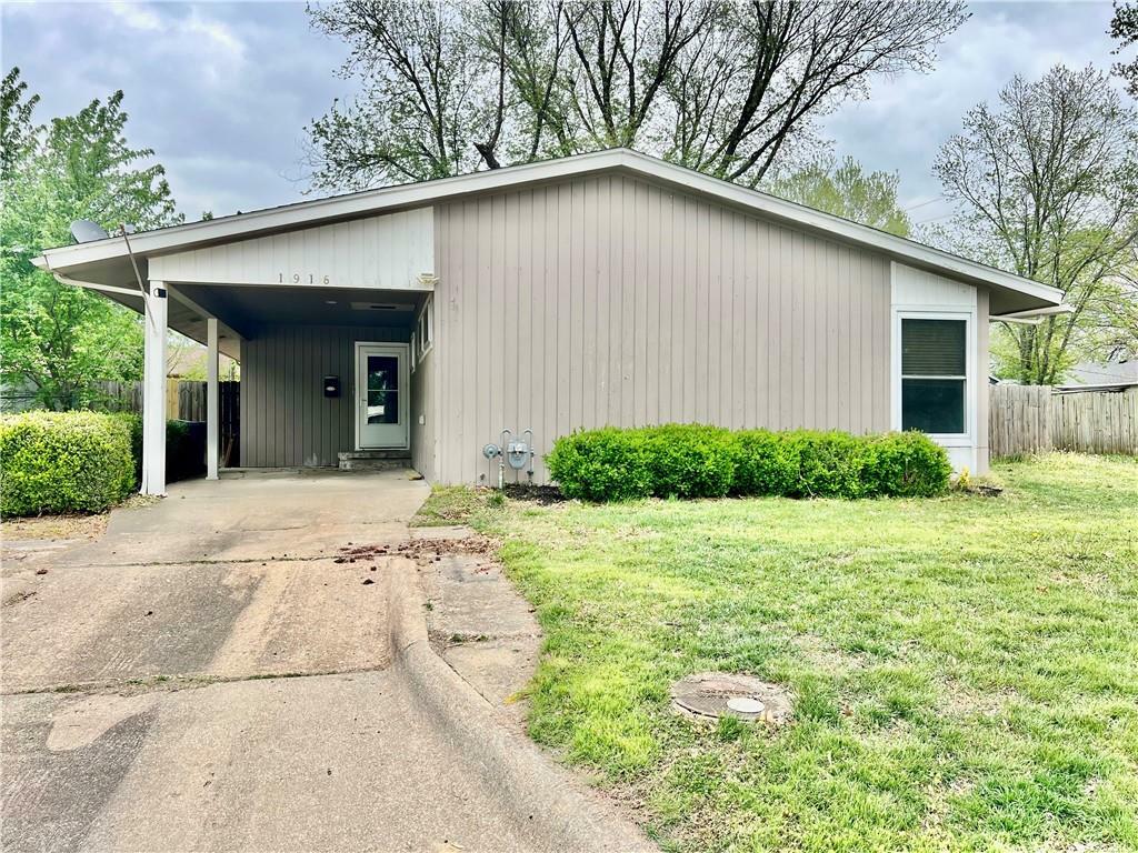 Property Photo: 1916 N 8th Street KS 67301