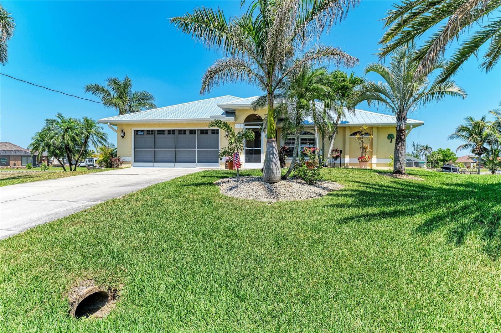 Property Photo:  9404 Arnaz Circle  FL 33981 