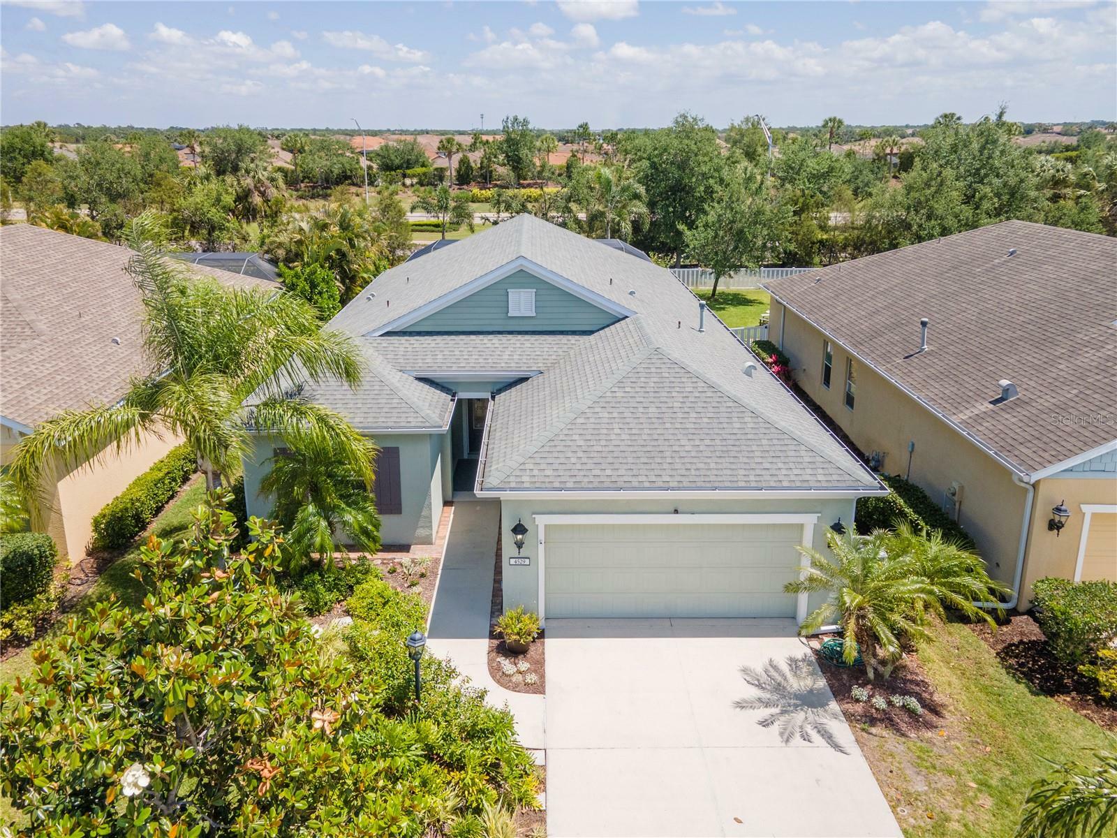 Property Photo: 4529 Golden Gate Cove FL 34211