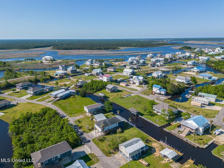 Property Photo:  5036 Utah Street  MS 39520 