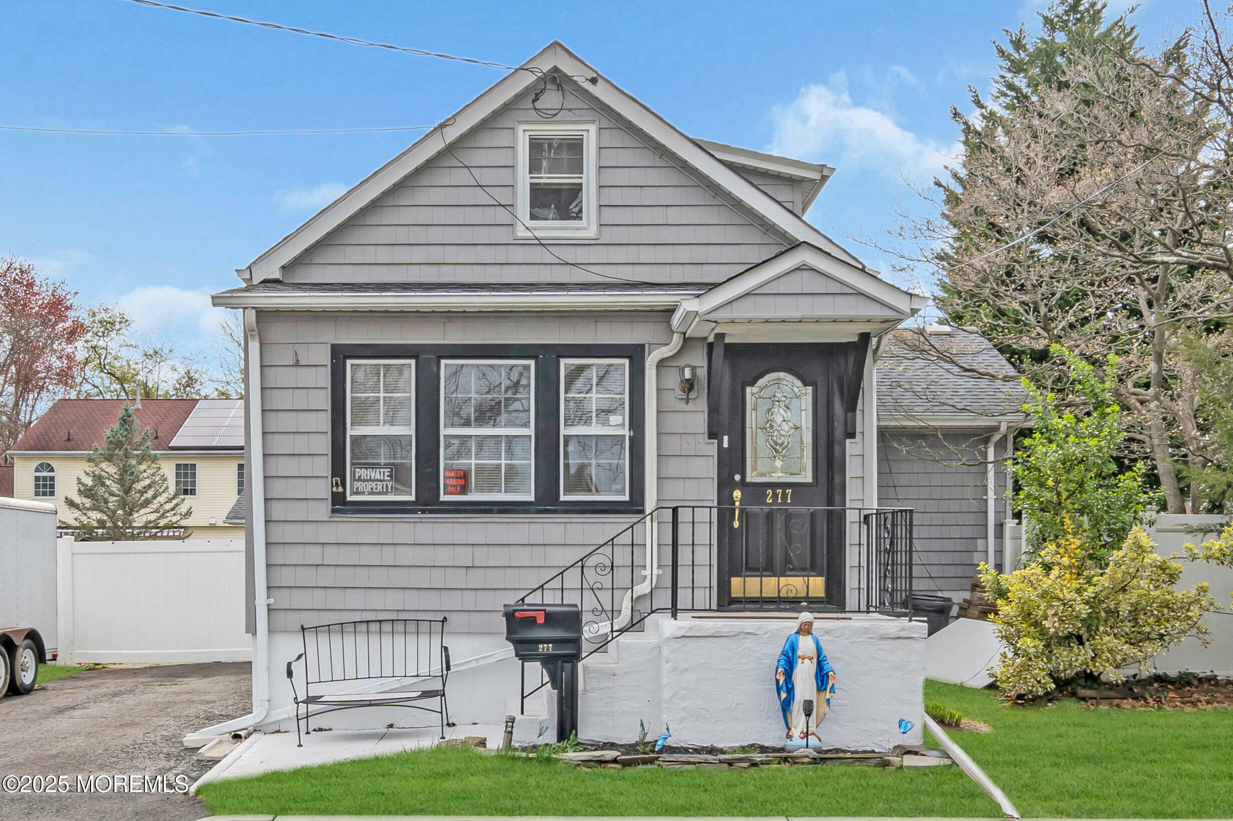 277 Adirondack Avenue  Spotswood NJ 08884 photo