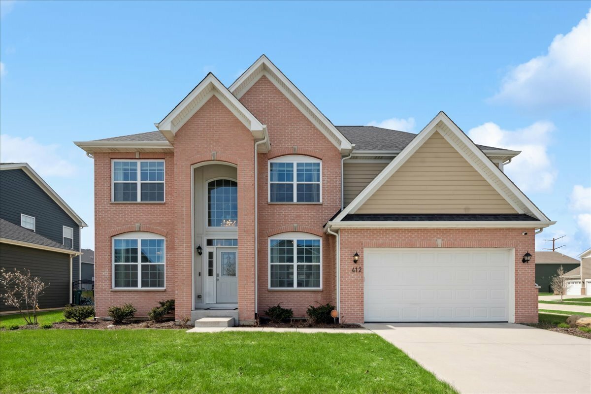 412 Towne Center Boulevard  Shorewood IL 60404 photo