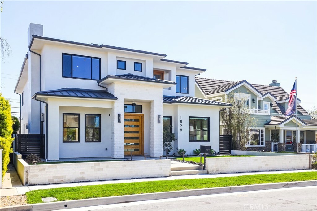 1828 Pine Street  Huntington Beach CA 92648 photo