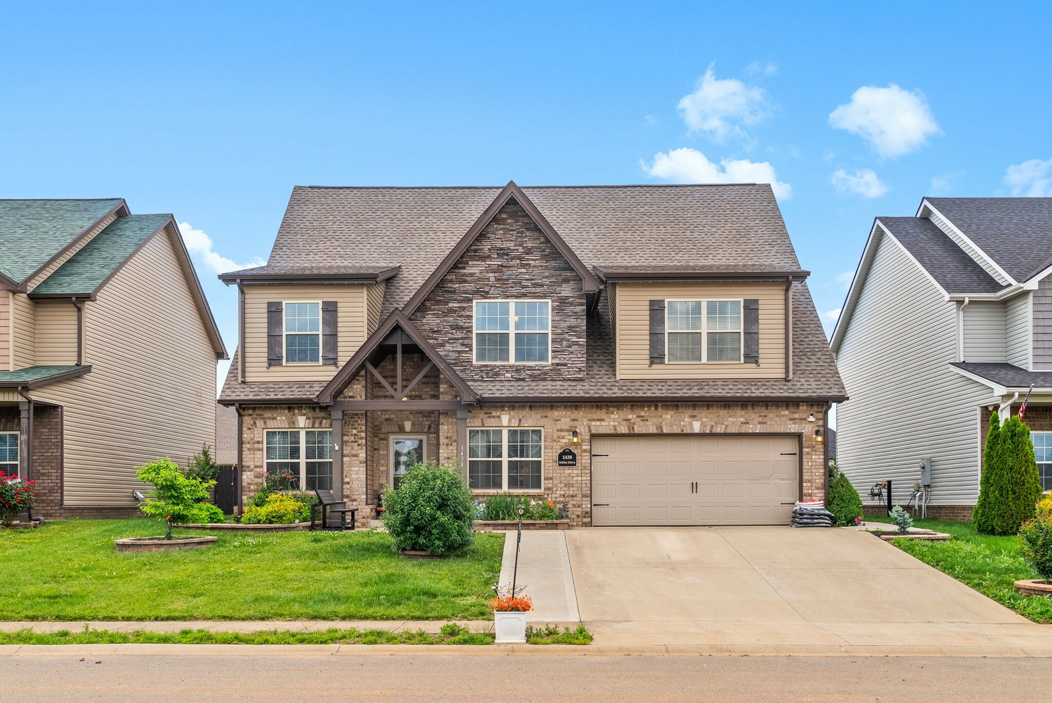 Property Photo: 1438 Millet Dr TN 37040