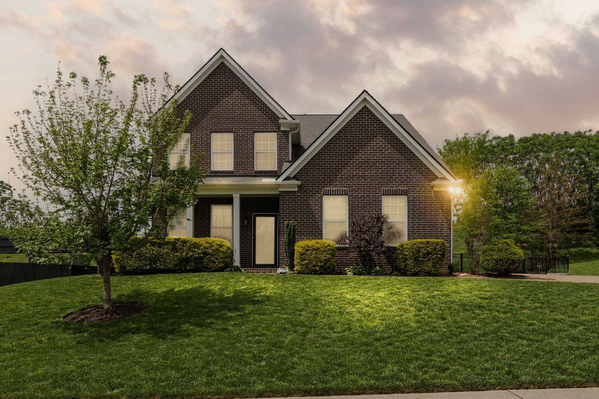 Property Photo: 2313 Dewey Dr TN 37174