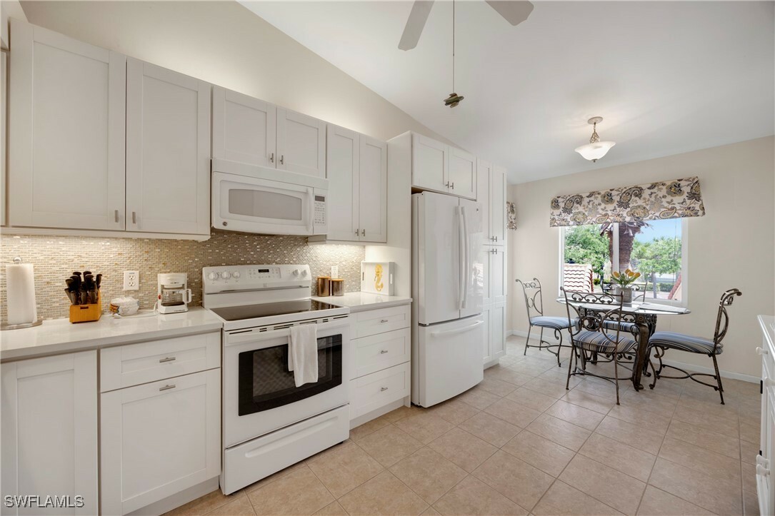 Property Photo: 1670 Windy Pines Drive 2506 FL 34112