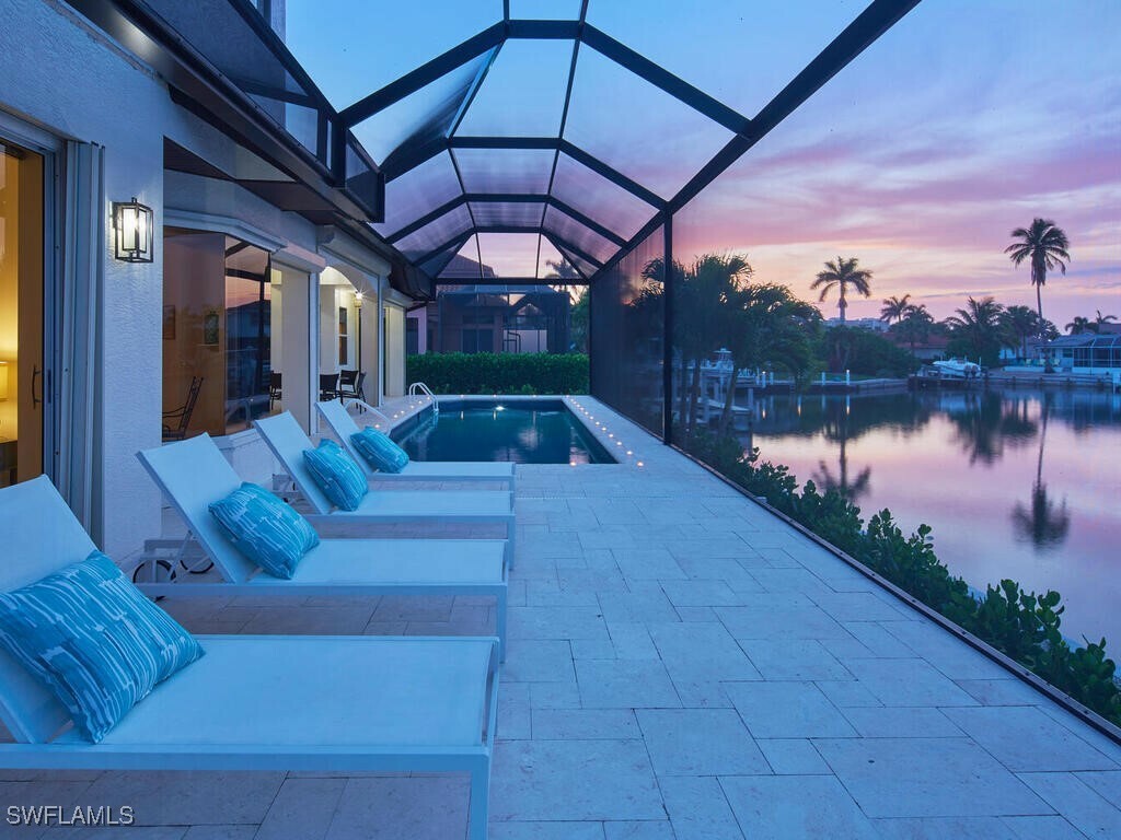 Property Photo: 870 Robin Court FL 34145