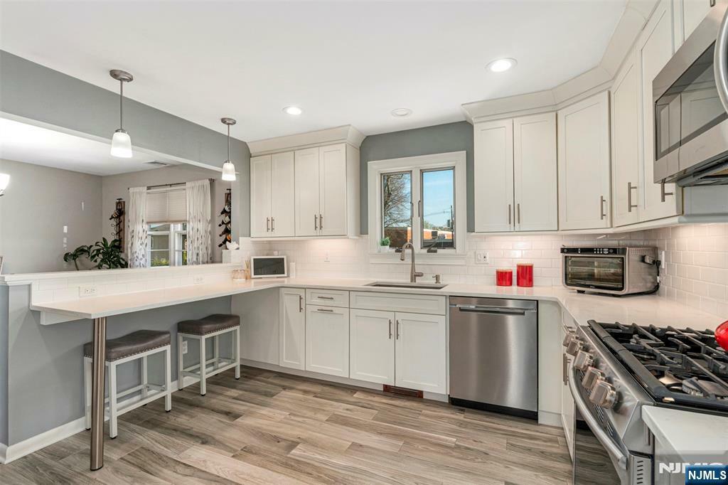Property Photo: 21 New Street NJ 07642