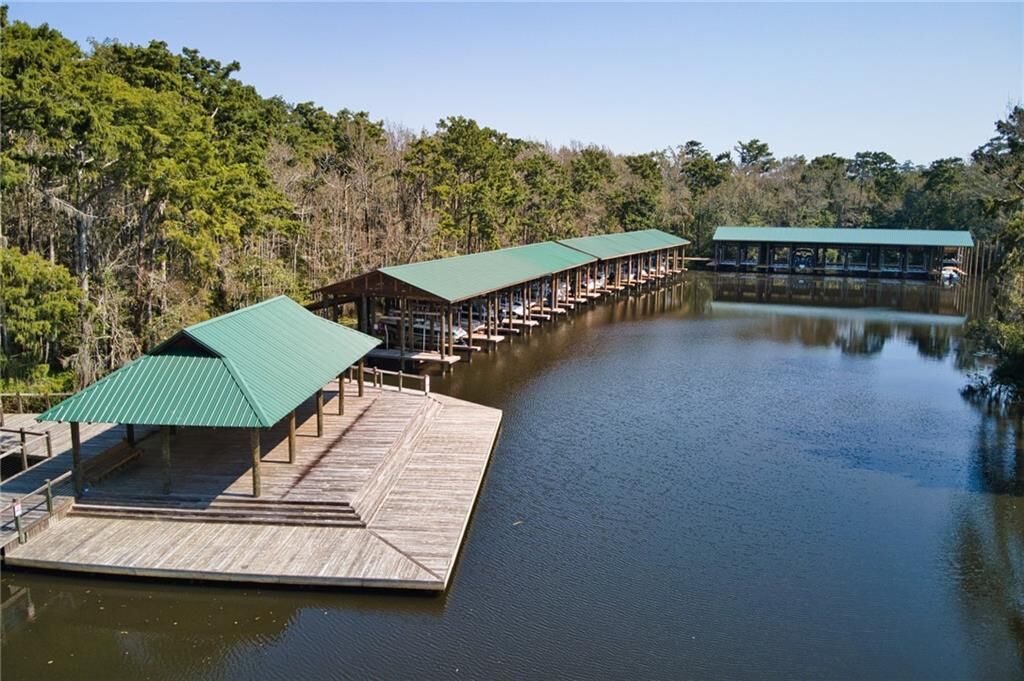 Property Photo: 1400 River Club Drive LA 70433