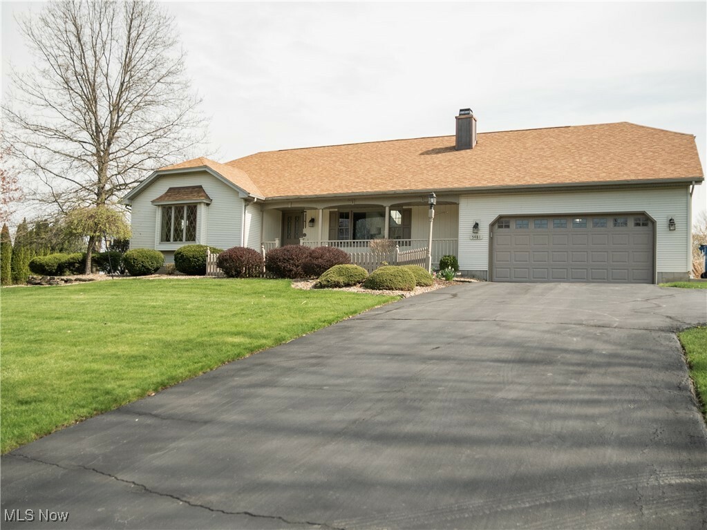 5481 Walnut Grove Circle  Struthers OH 44471 photo