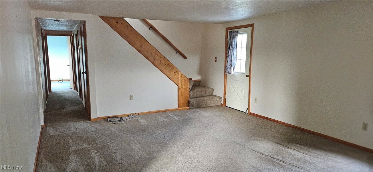 Property Photo: 3799 Larchmont Avenue NE OH 44483