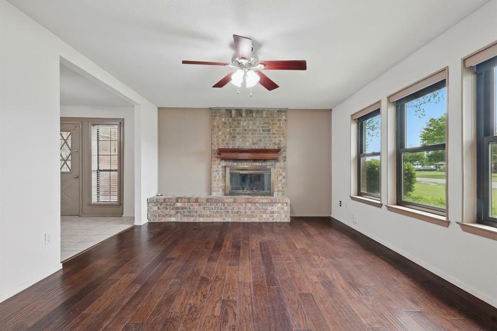 Property Photo: 112 Bow Creek Circle TX 75154