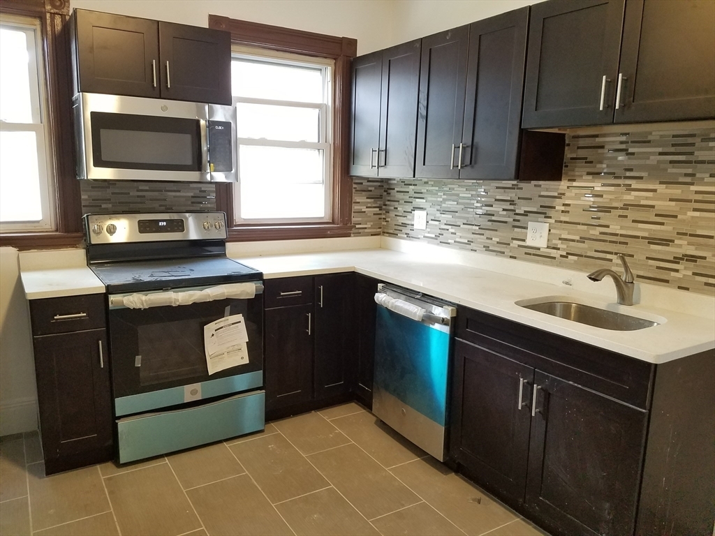 Property Photo: 98 Topliff St MA 02122