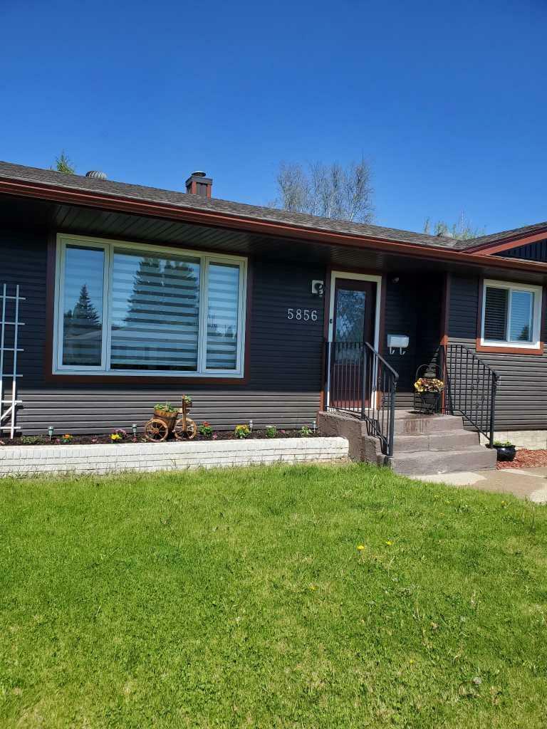 5856 West Park Crescent  Red Deer AB T4N 1E8 photo