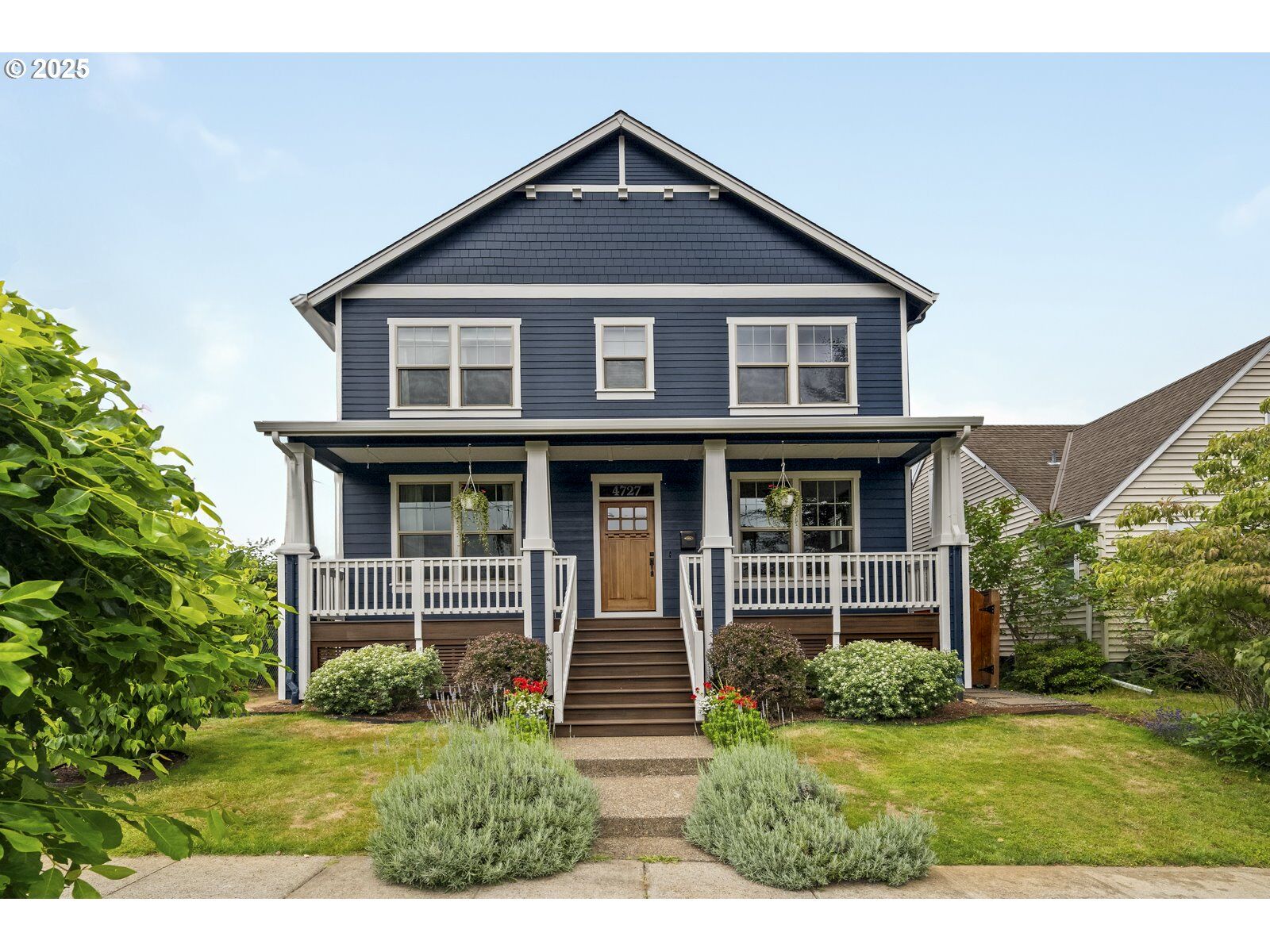 Property Photo: 4727 NE 32nd Pl OR 97211