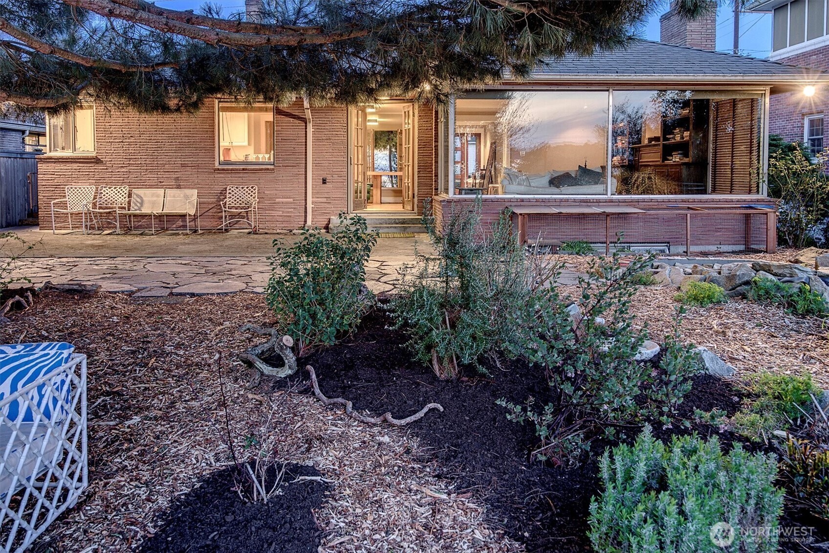 5655  49th Avenue SW  Seattle WA 98136 photo