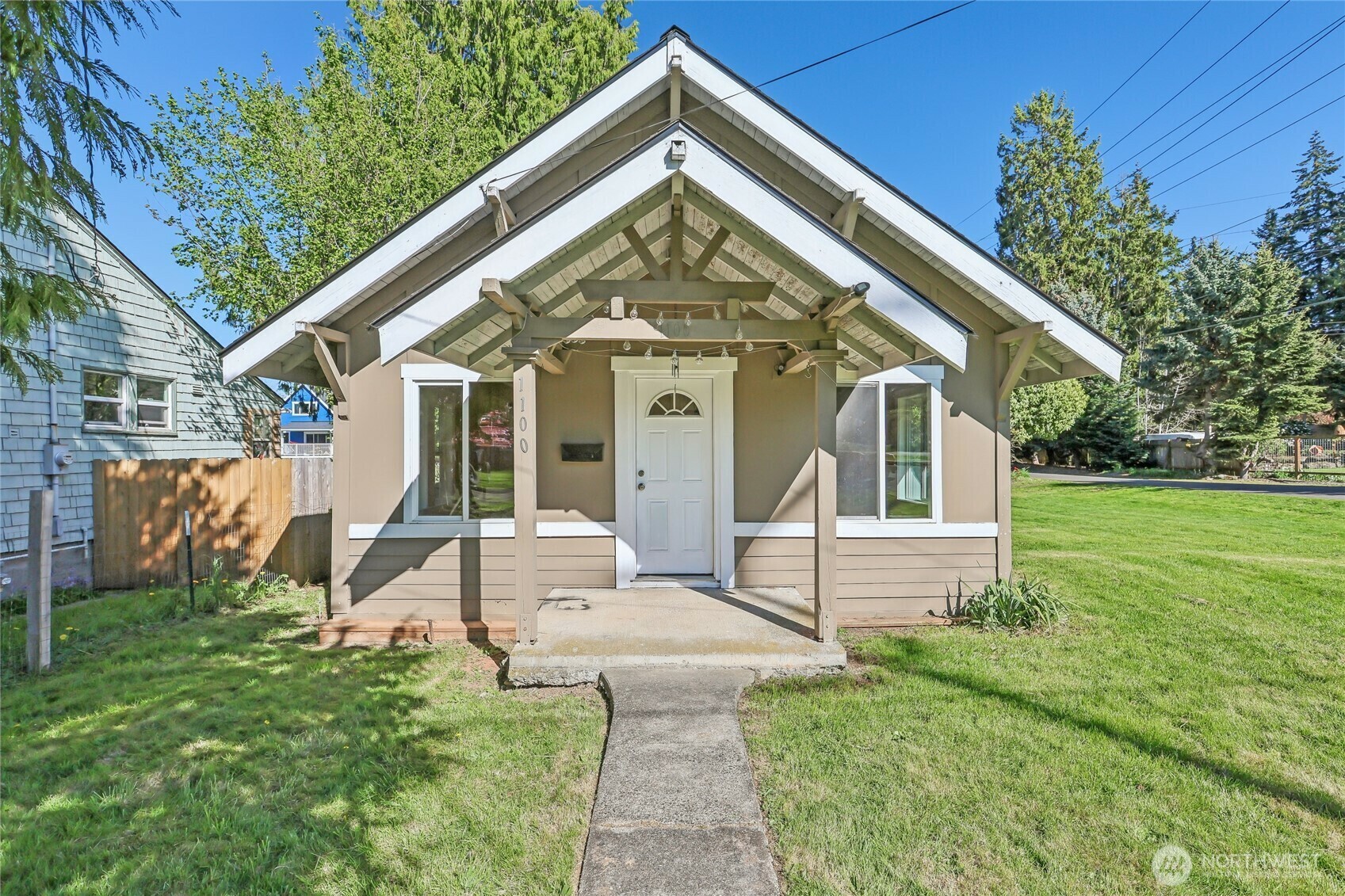1100  Grant Street  Bellingham WA 98225 photo