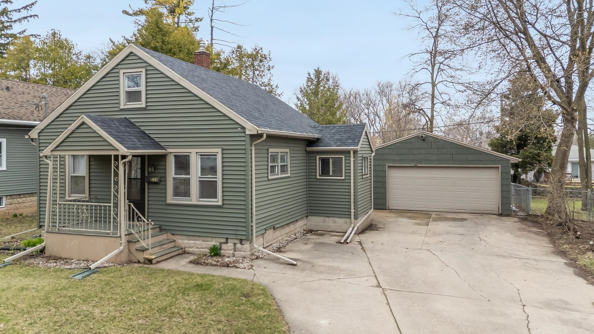 224 E Harding Drive  Appleton WI 54915 photo