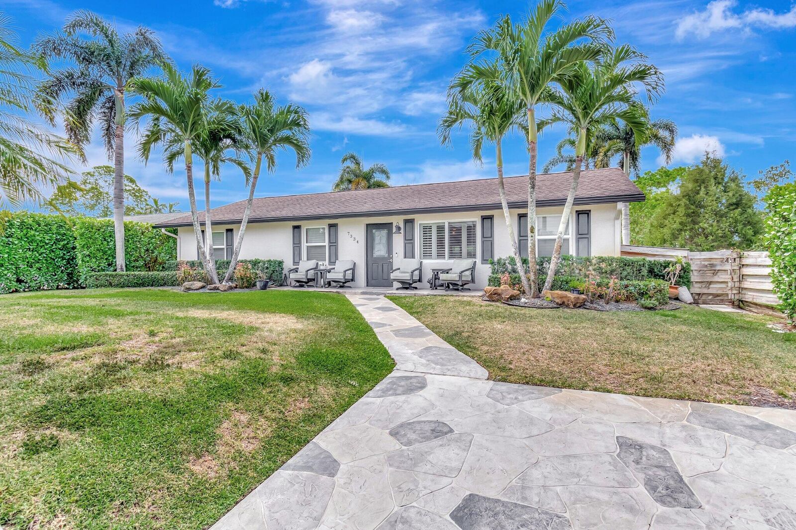 Property Photo:  7334 Overlook Drive  FL 33467 