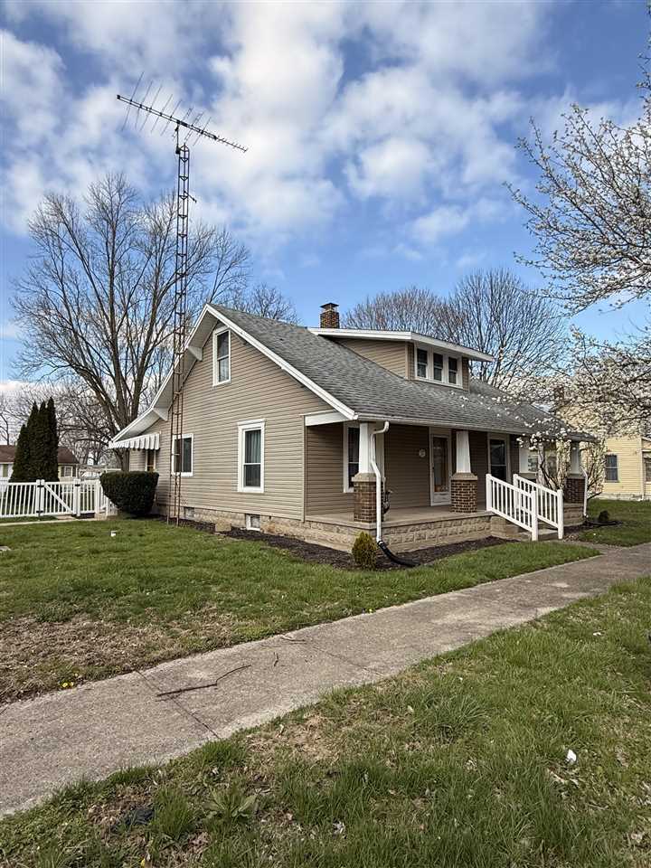 Property Photo: 319 Main Street IN 47370