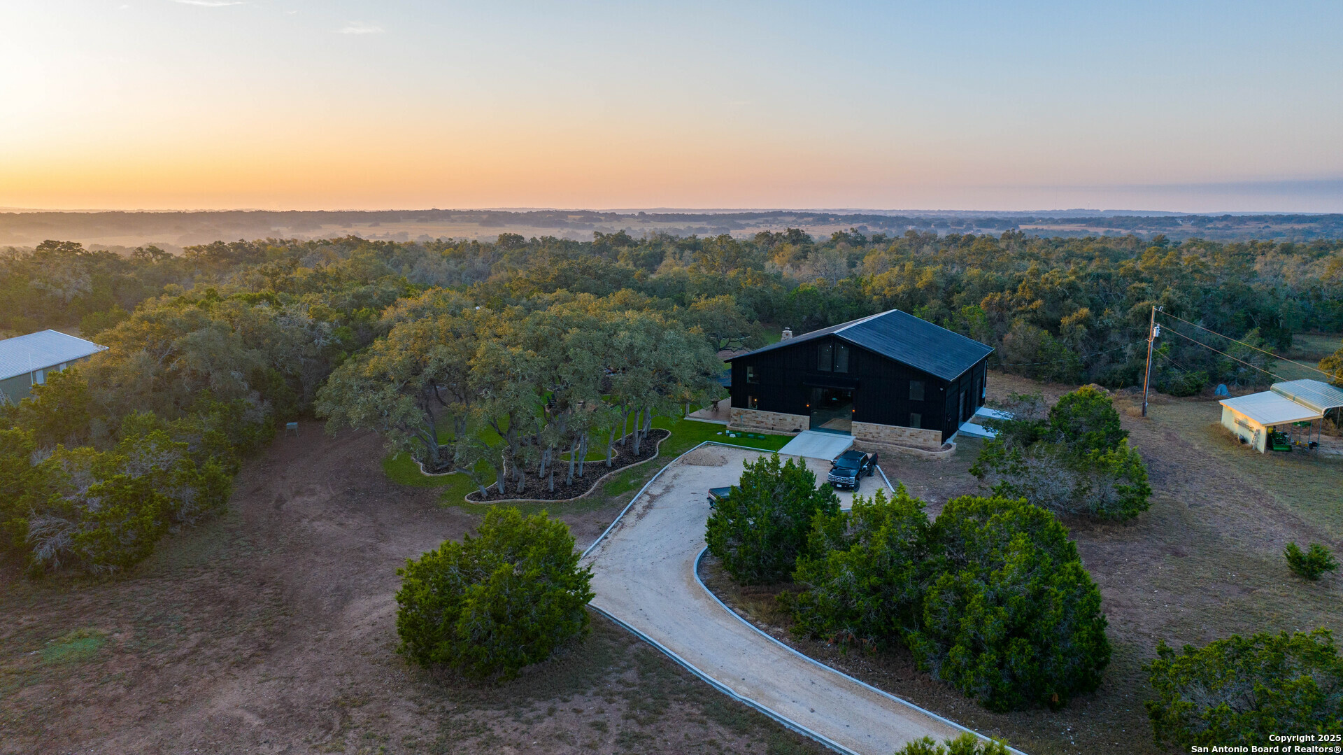 Property Photo: 650 Eden Estates TX 78132