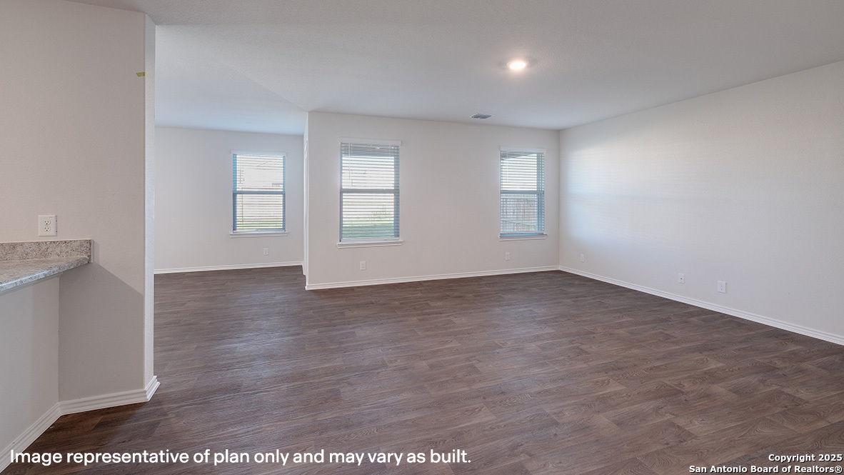 Property Photo: 1128 Andean Emerald TX 78253