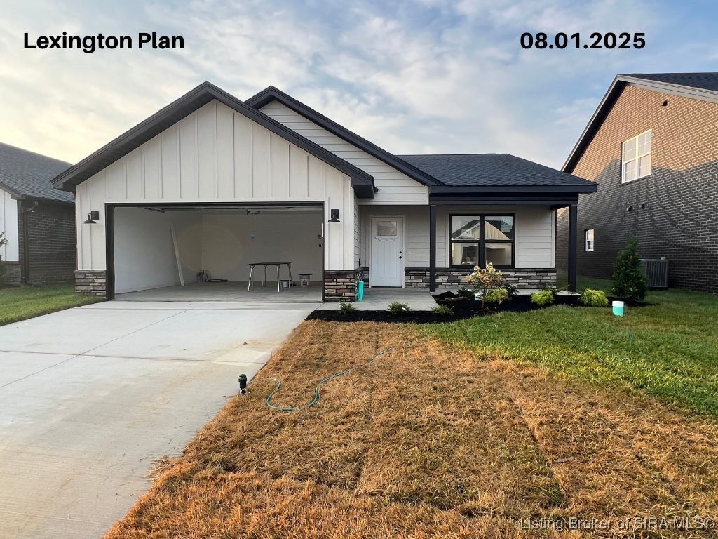 Property Photo:  5102 Woodstone Circle  IN 47150 