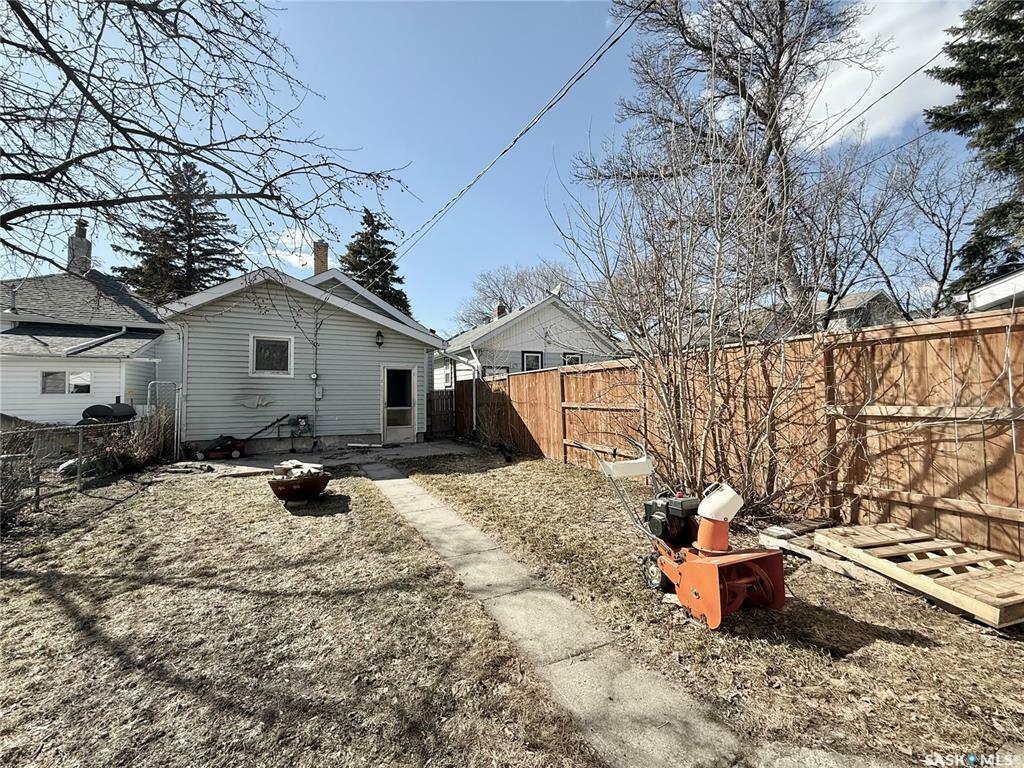 Photo de la propriété: 2061 Queen Street SK S4T 4C2
