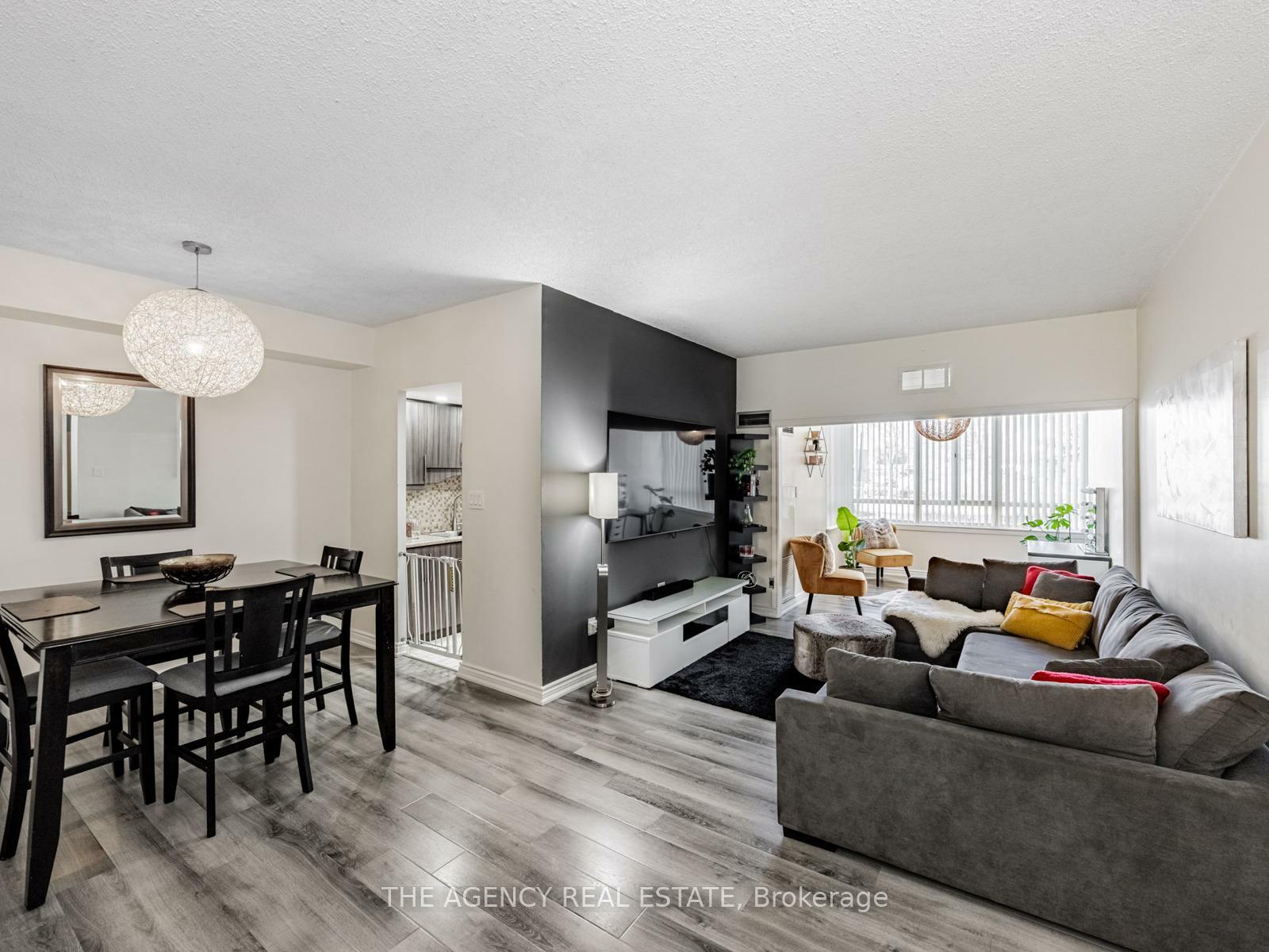Photo de la propriété: 5 Lisa Street 107 ON L6T 4T4