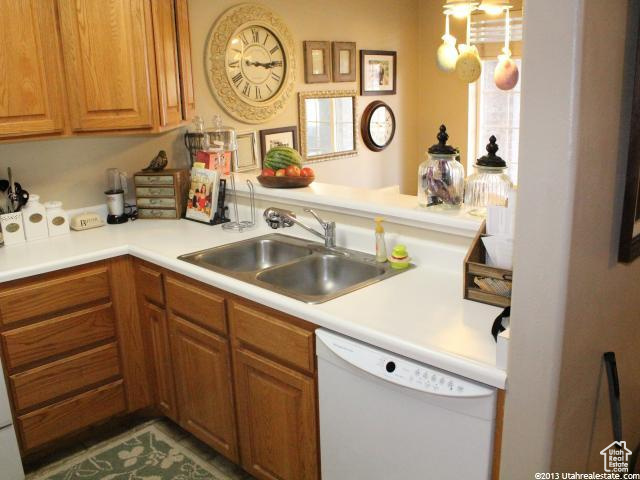 Property Photo: 419 N 500 E 102 UT 84606