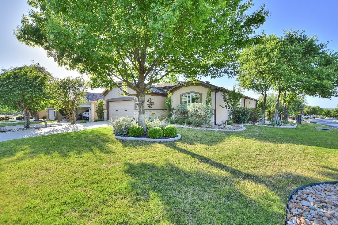 802 Apache Mountain Lane  Georgetown TX 78633 photo