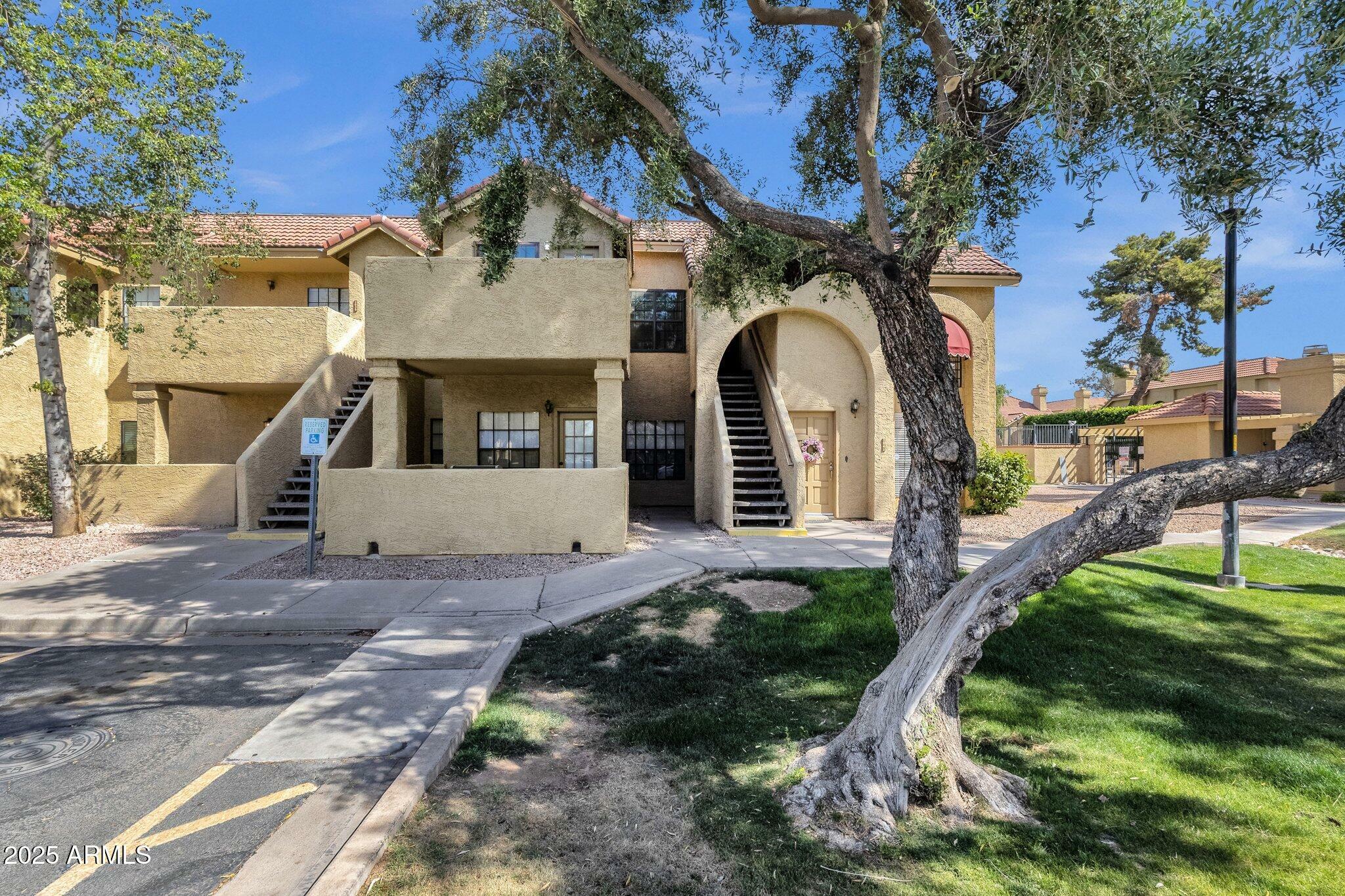 Property Photo: 1126 W Elliot Road 2040 AZ 85224
