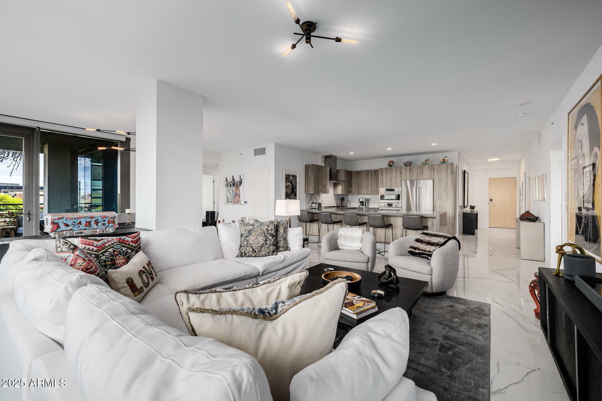 Property Photo:  7180 E Kierland Boulevard 316  AZ 85254 