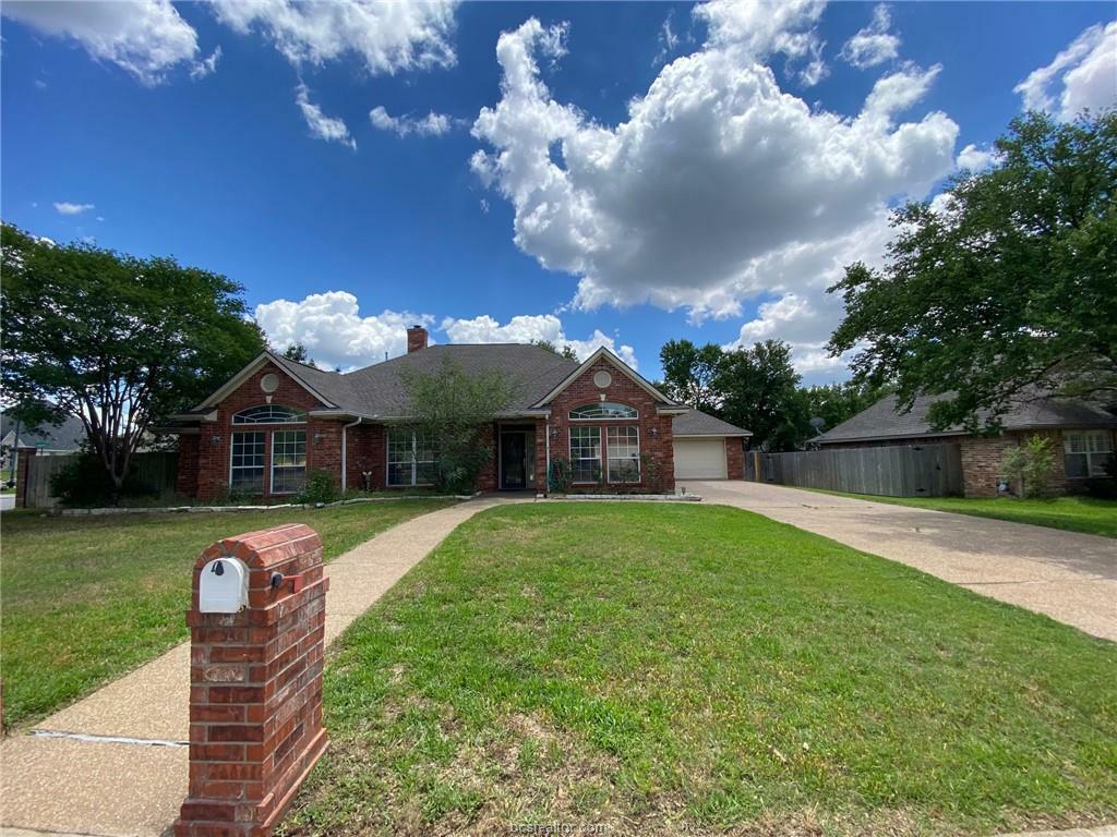 Property Photo: 1608 Panther Ln TX 77840