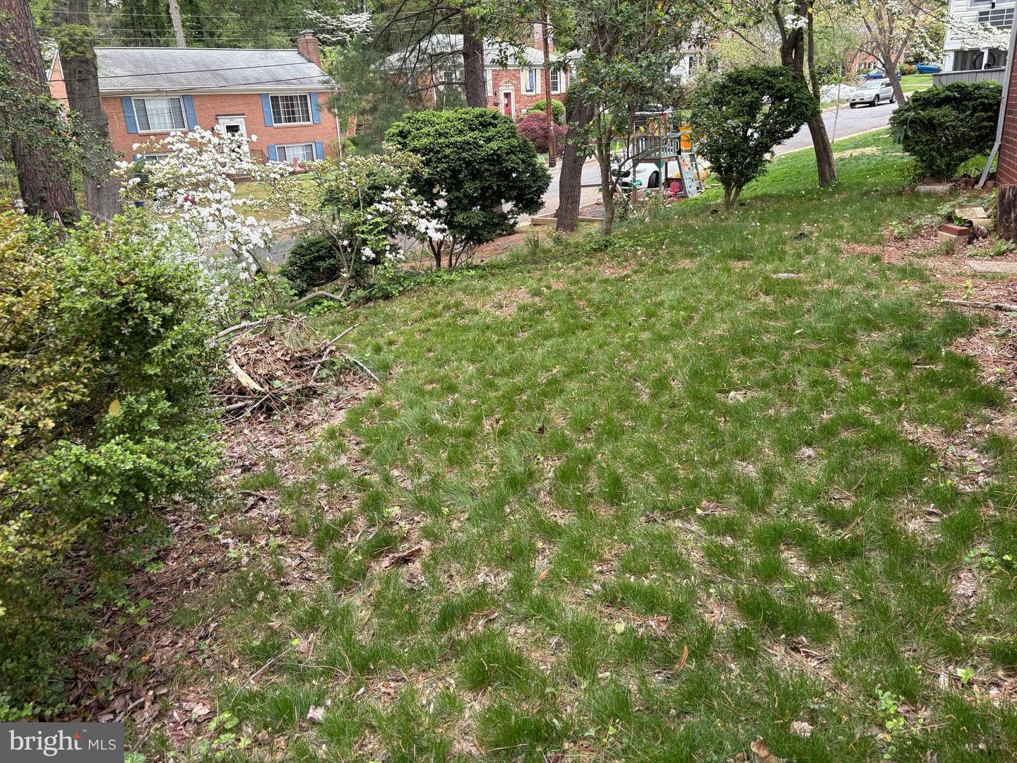 Property Photo: 310 Moncure Drive VA 22314