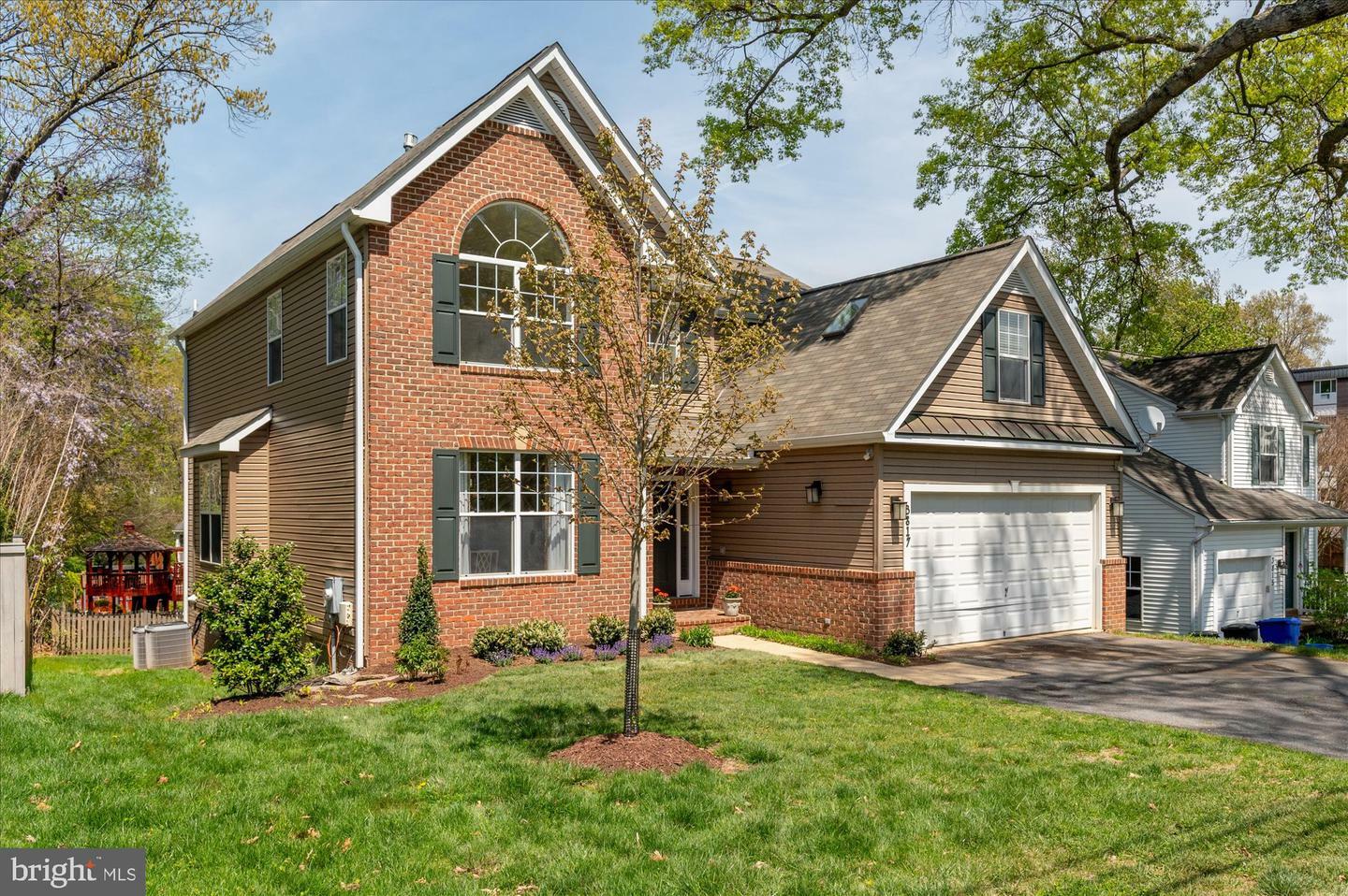 Property Photo: 3817 Lawrence Avenue MD 20895