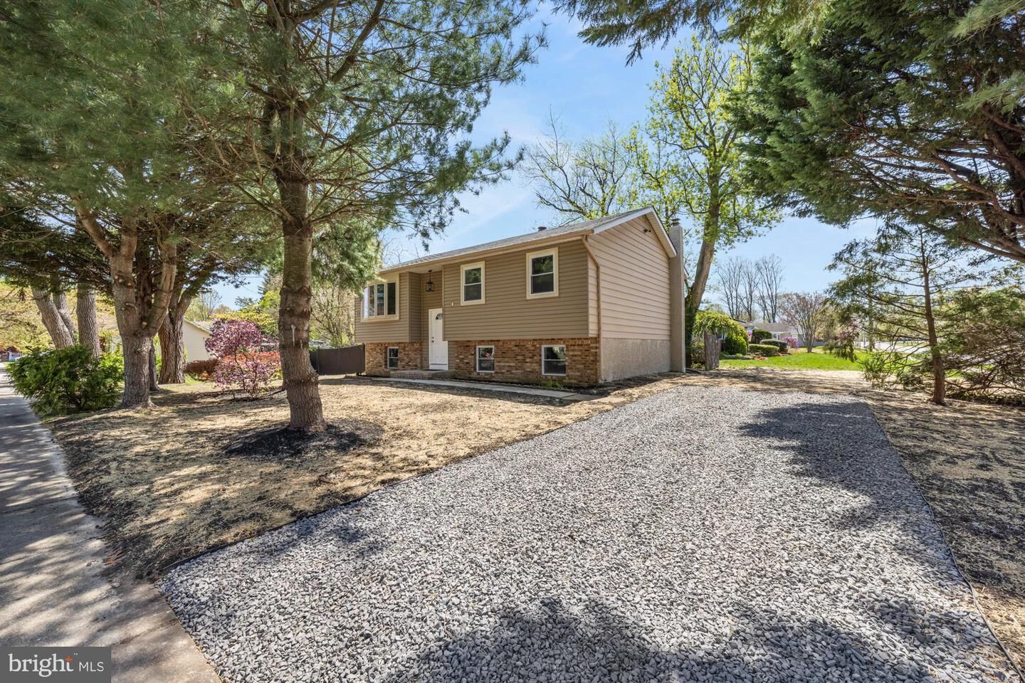 Property Photo:  1901 Bellemore Avenue  NJ 08096 
