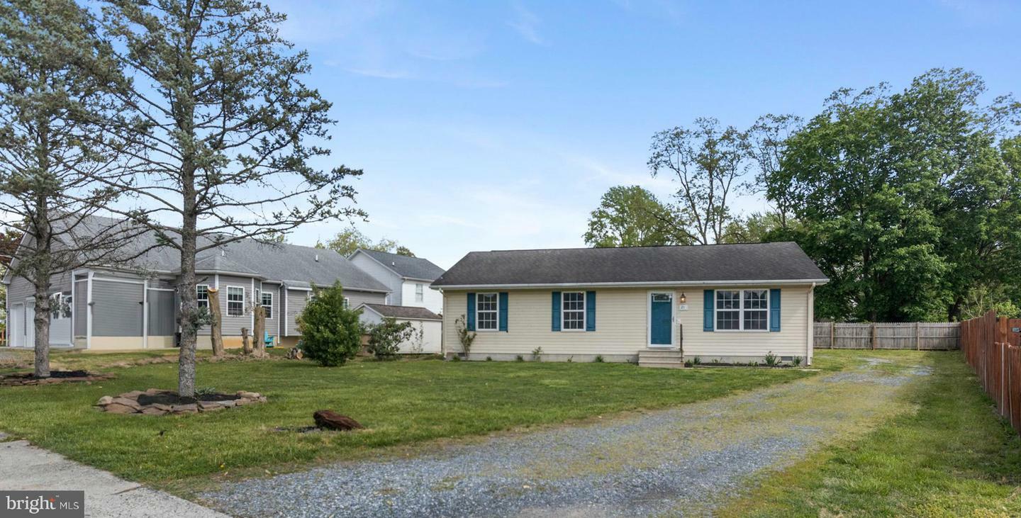 Property Photo: 21 Thorn Street DE 19962
