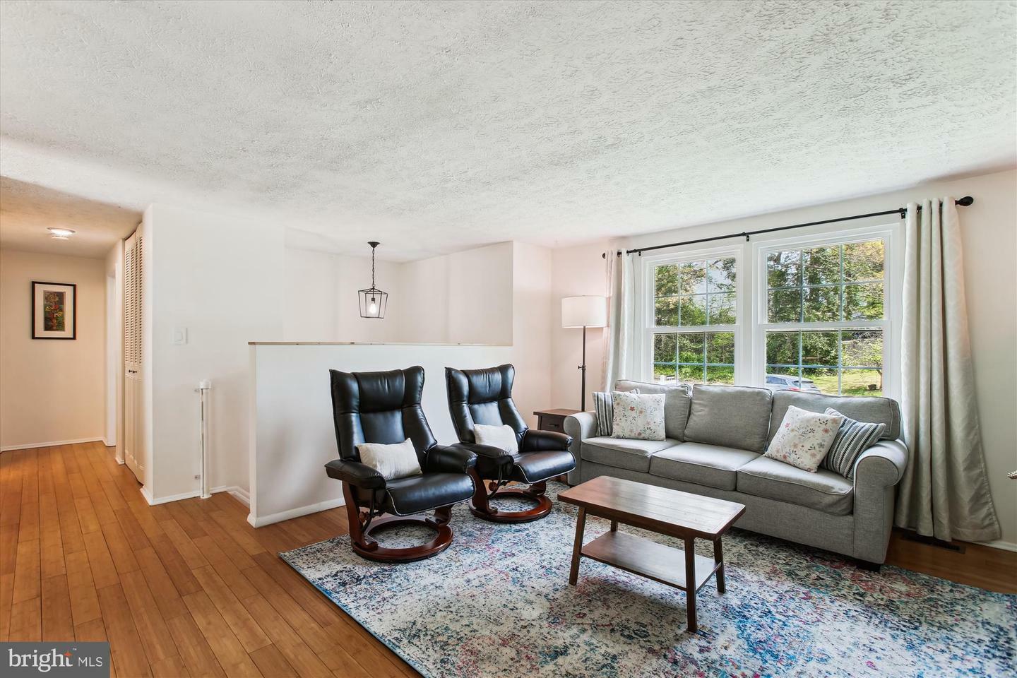 Property Photo: 5838 Aplomado Drive VA 22015