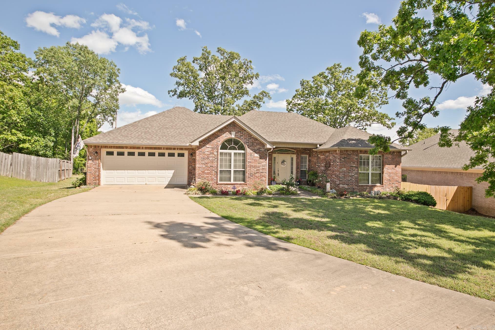 Property Photo: 1849 Hidden Creek Drive AR 72120