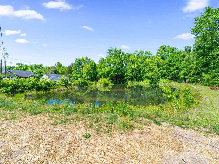 Property Photo: 503 Eddleman Road NC 28083