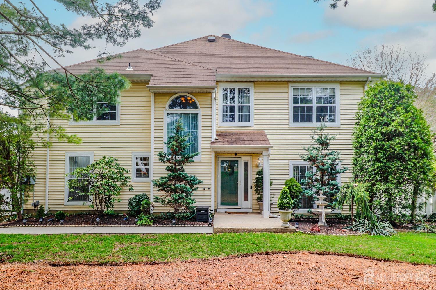 29 Ardsley Square  Parlin NJ 08859 photo