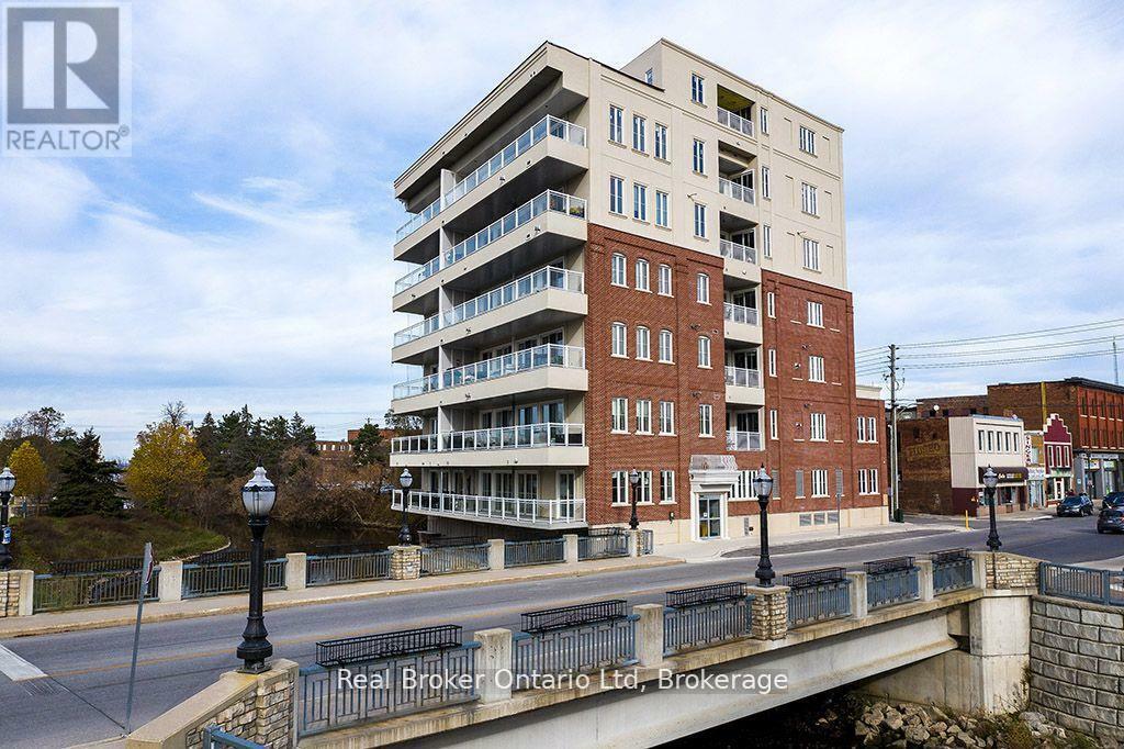 Property Photo: 80 9th Street East 702 ON N4K 1N4