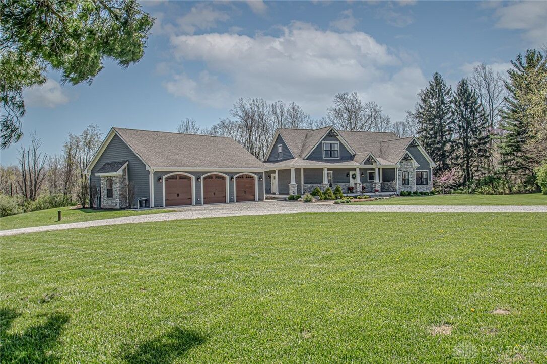 Property Photo: 2134 Elam Road OH 45385