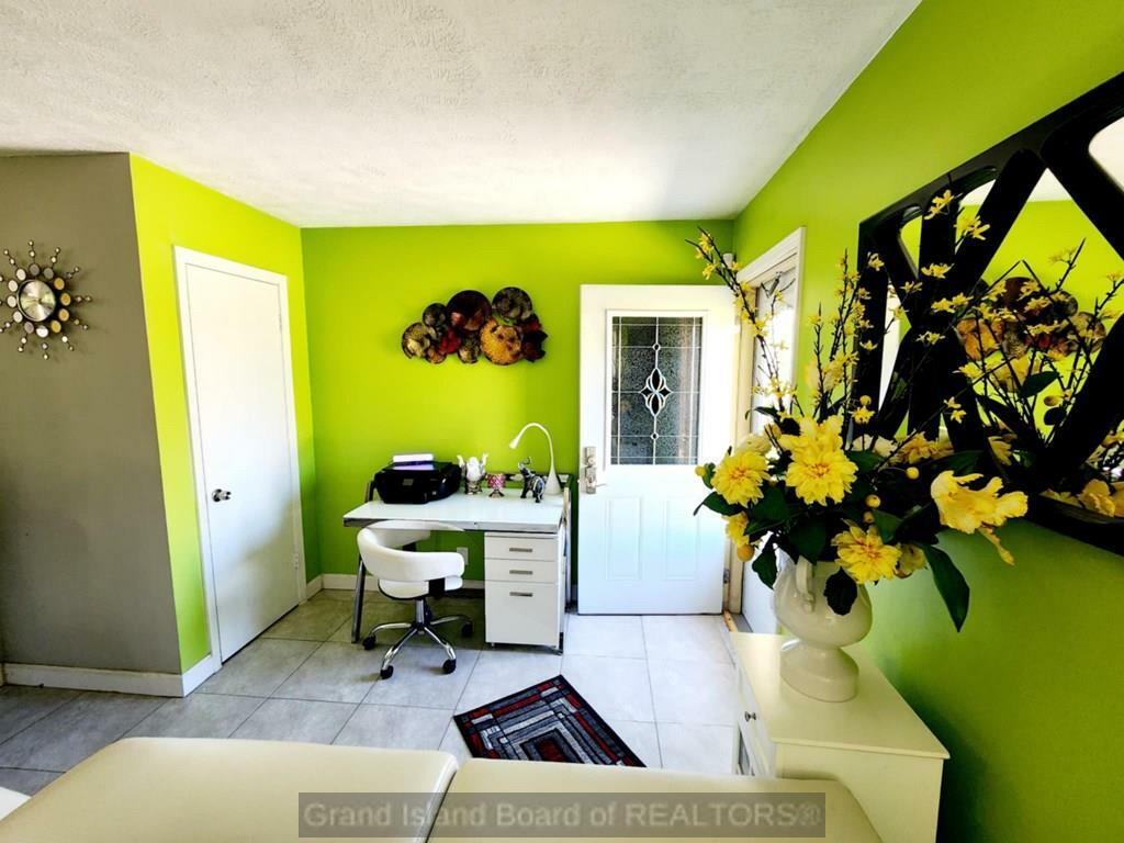 Property Photo: 1023 E Oklahoma NE 68801
