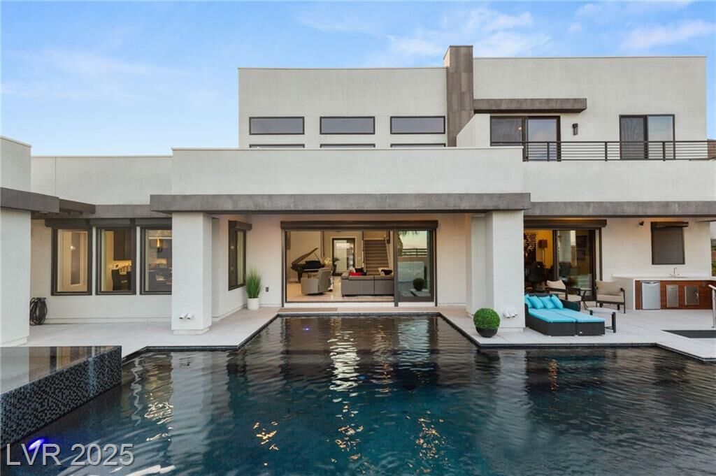 Property Photo: 4024 Desert Trace Court NV 89129