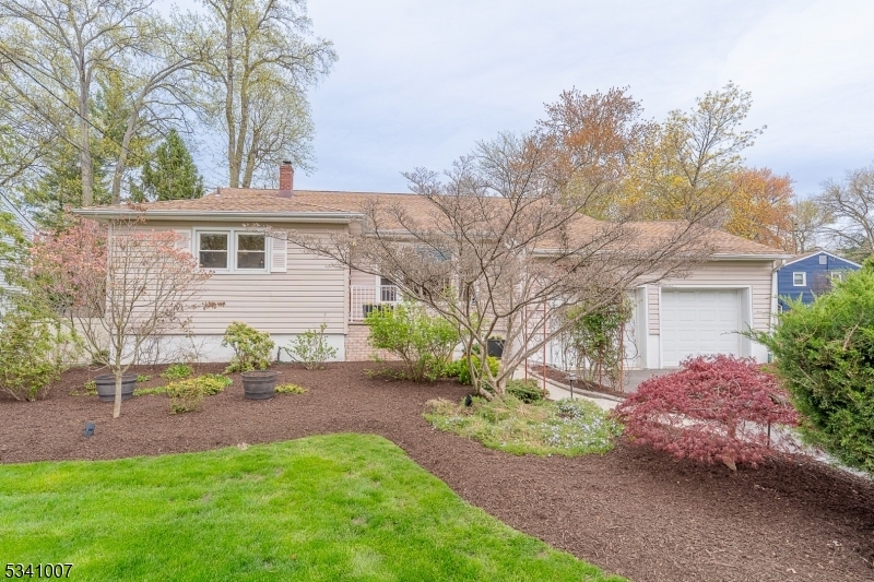 Property Photo: 4 Christy Lane NJ 07081