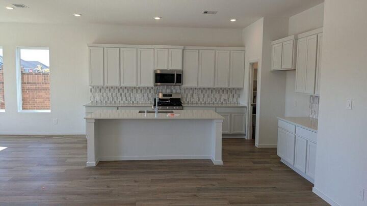 Property Photo:  806 Blue Stone Drive  TX 77417 