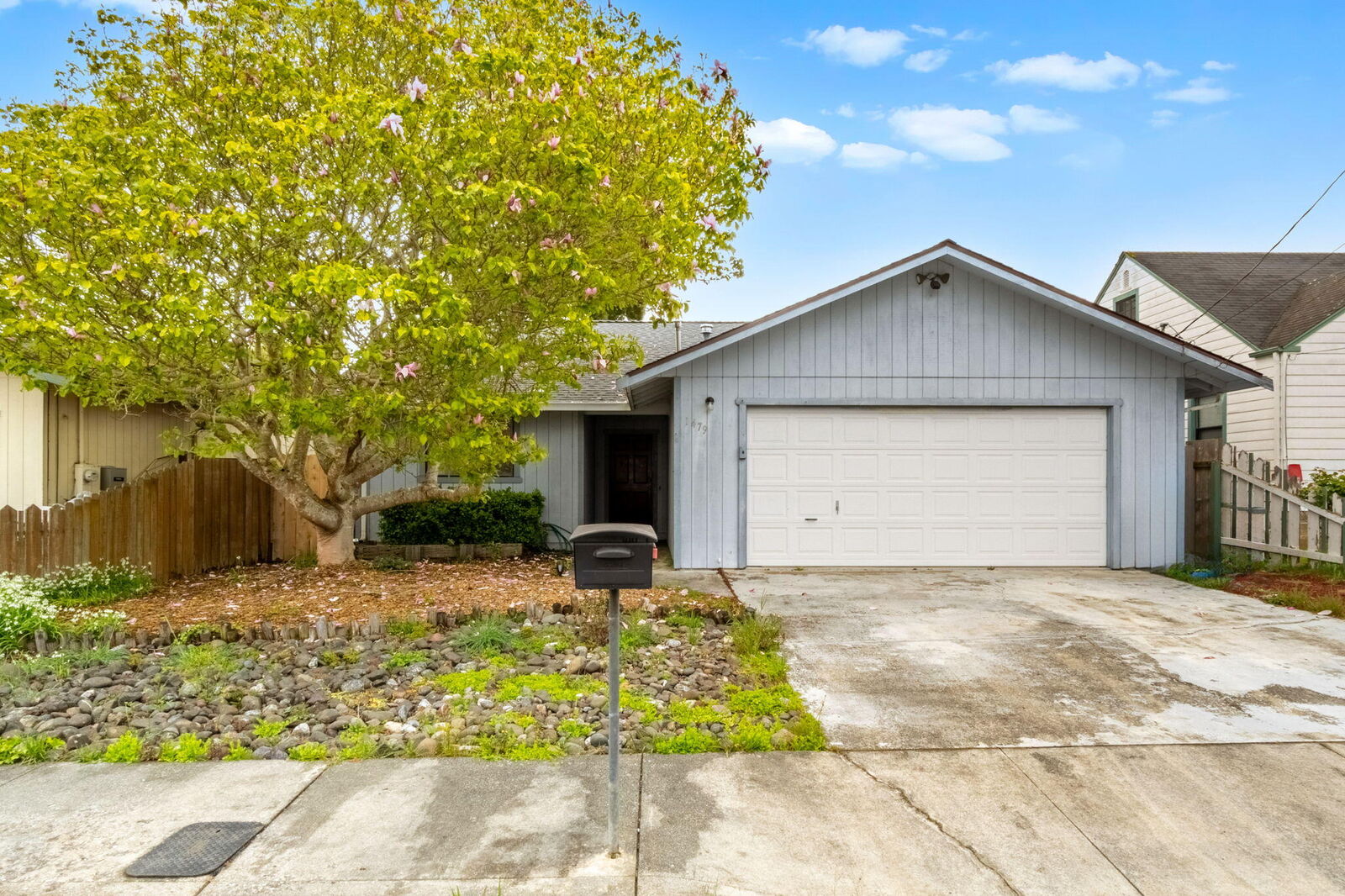 Property Photo:  1479 Vernon Street  CA 95501 